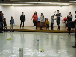 第4回 紙飛行機競技会 写真 練習タイム4