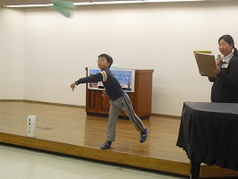 第4回 紙飛行機競技会 写真 競技の様子11