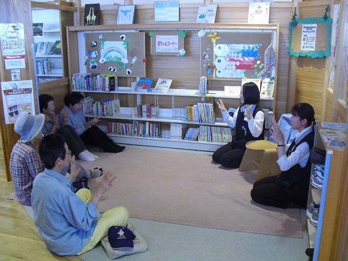 3周年バースデイおはなし会　第3部の様子