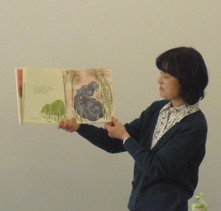 家庭で楽しむ 絵本の講座 写真