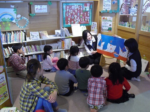 4周年バースデイおはなし会　第2部の様子