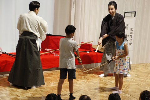 「立廻り」体験コーナー
