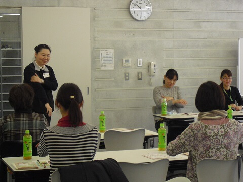 なるほど更年期 ～聞いて話してやりすごす～ 写真