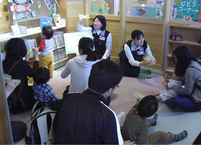 2周年　バースデイおはなし会　第1部の様子