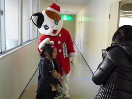 すばにゃんと「さよなら～」写真2